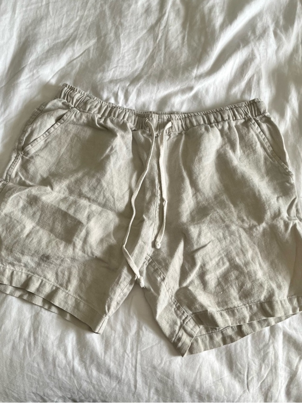 Alex Crane Bo Shorts- Men's Casual Drawstring 100% Linen Shorts in Light Beige